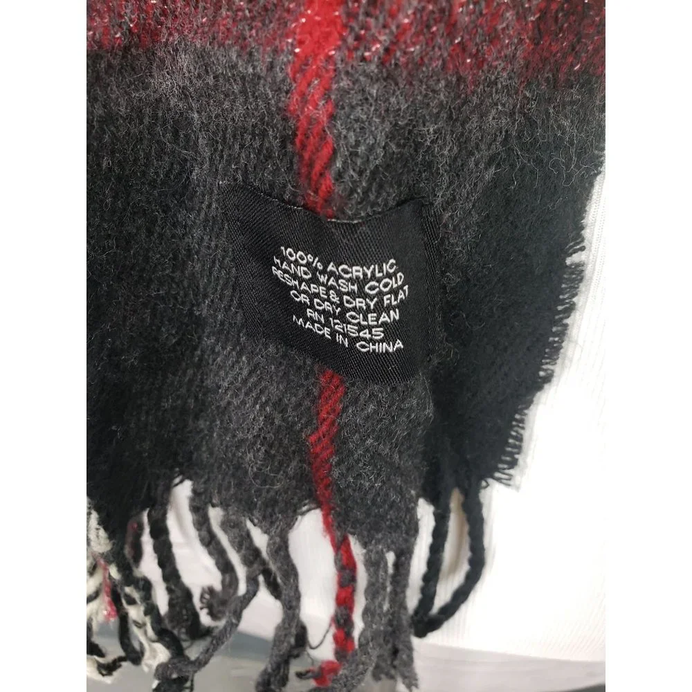 LF Outerwear‎ Plaid lightweight black red scarf